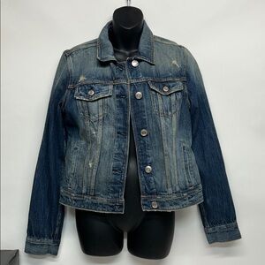 American Eagle Denim distressed, jean jacket size medium 100% cotton